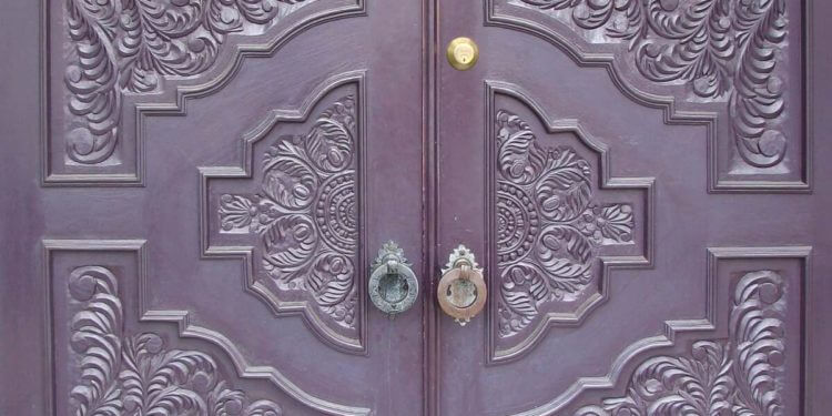 Портални двукрили врати